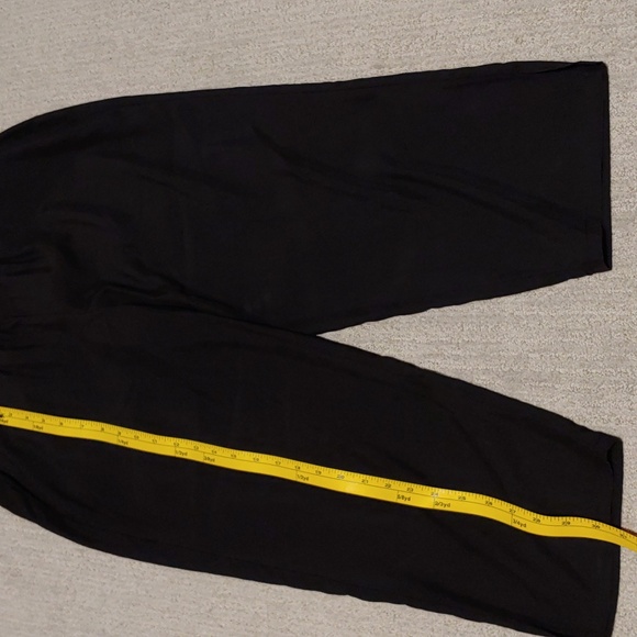 Women pant in good condition - Picture 3 of 6